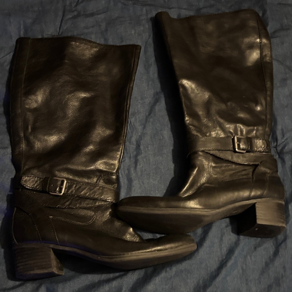 Vintage Nine West Black Heeled Boots Women’s Size 9